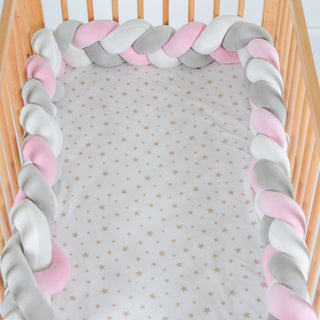 Protector para cuna Braidy rosa - Kokolindo